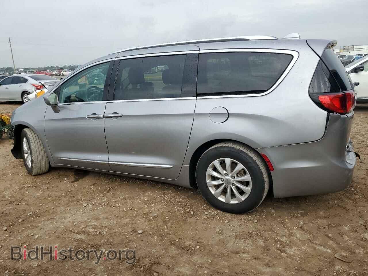 2018 CHRYSLER PACIFICA - VIN: 2C4RC1EG9JR247793 - Фото 2