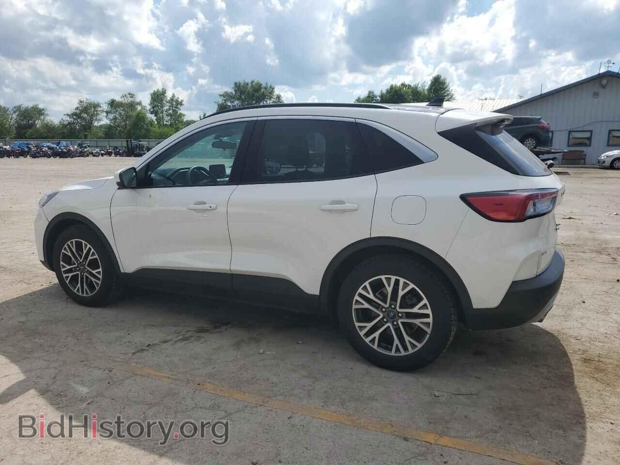2020 FORD ESCAPE - VIN: 1FMCU0H60LUA50772 - Photo 2