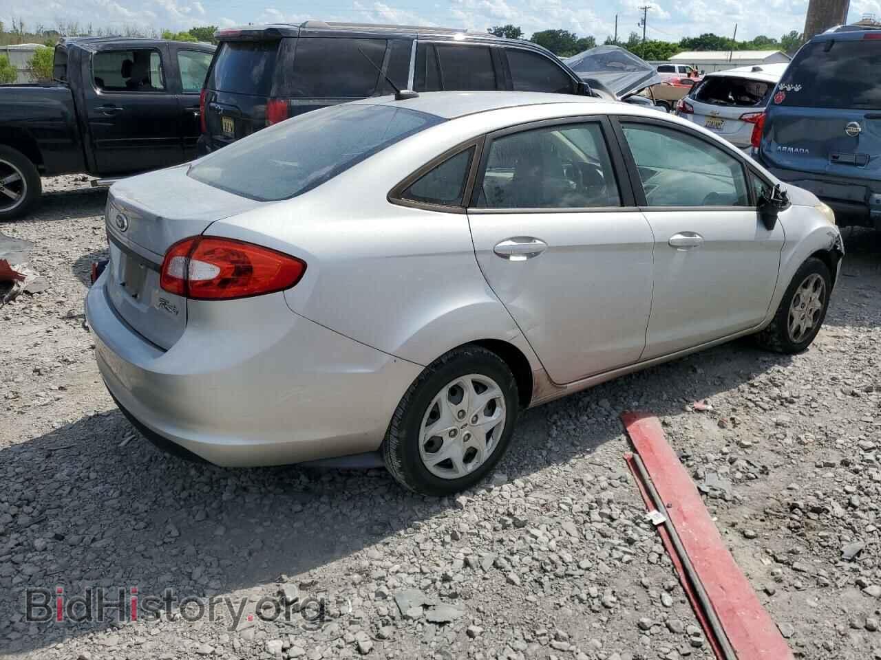 2013 FORD FIESTA - VIN: 3FADP4BJ2DM206780 - Фото 3