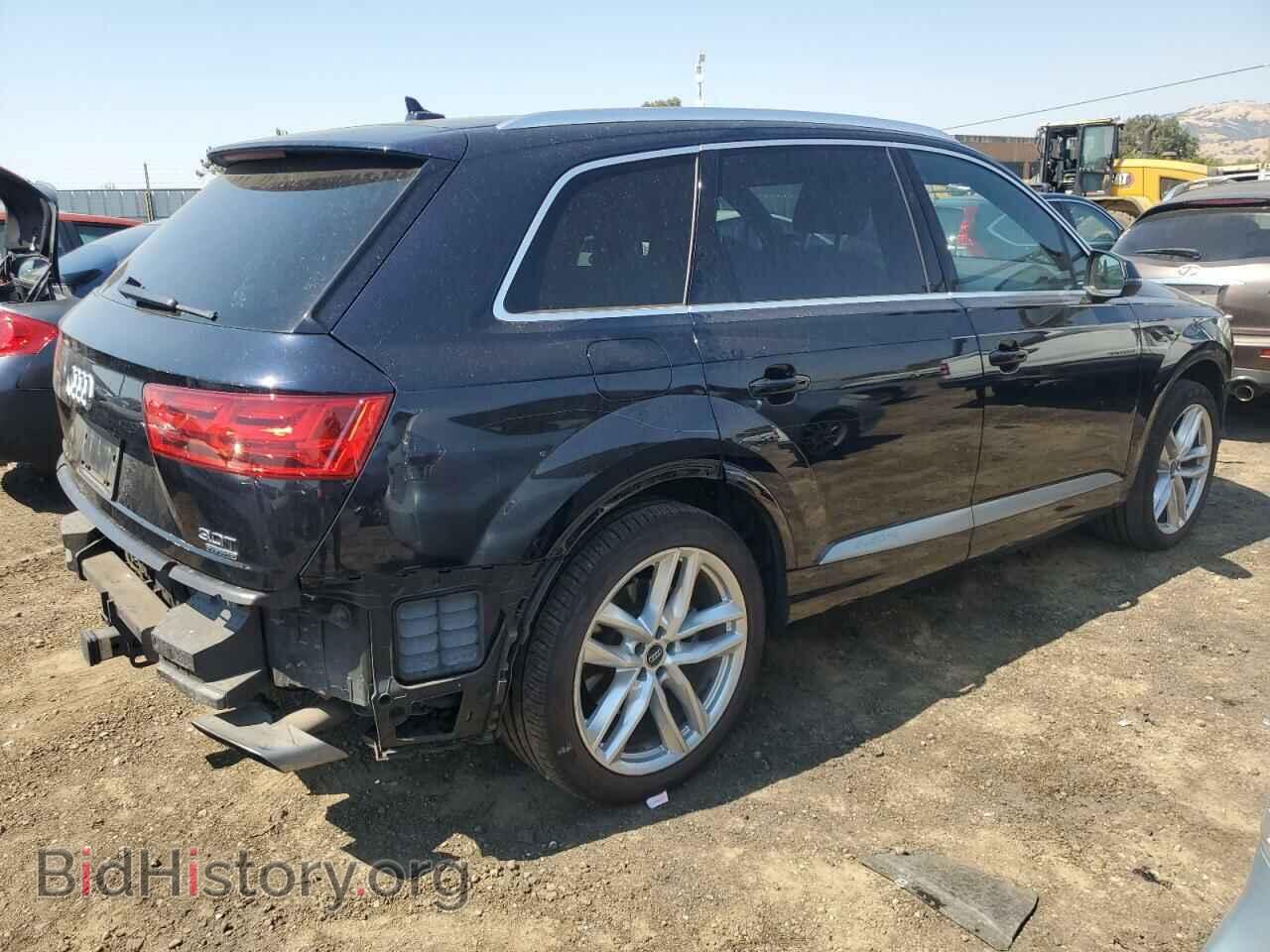 2017 AUDI Q7 - VIN: WA1VAAF76HD023701 - Фото 3
