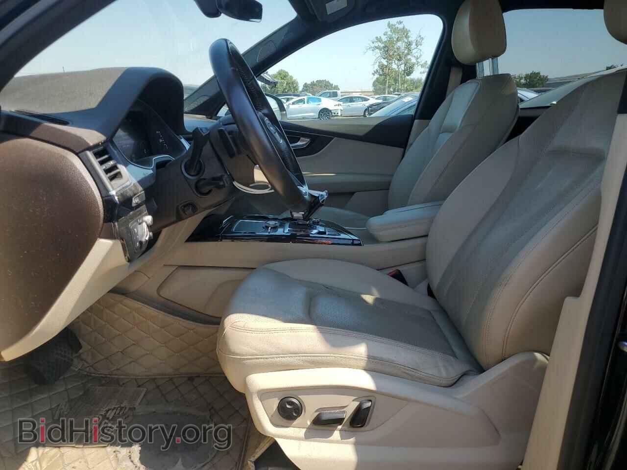 2017 AUDI Q7 - VIN: WA1VAAF76HD023701 - Фото 7