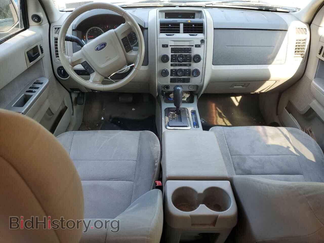2011 FORD ESCAPE - VIN: 1FMCU9D73BKB11190 - Фото 8