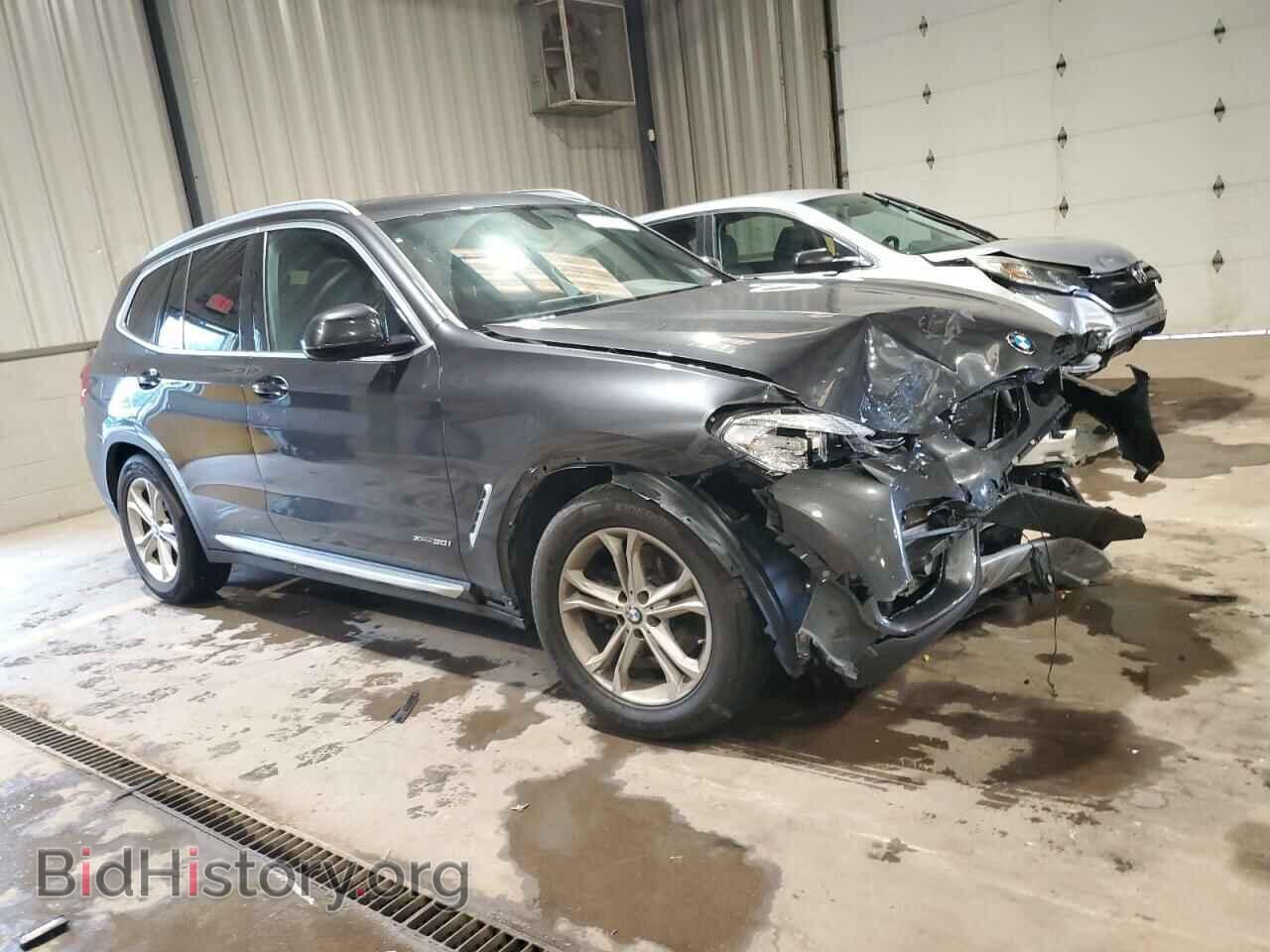 2018 BMW X3 - VIN: 5UXTR9C56JLC81463 - Фото 4