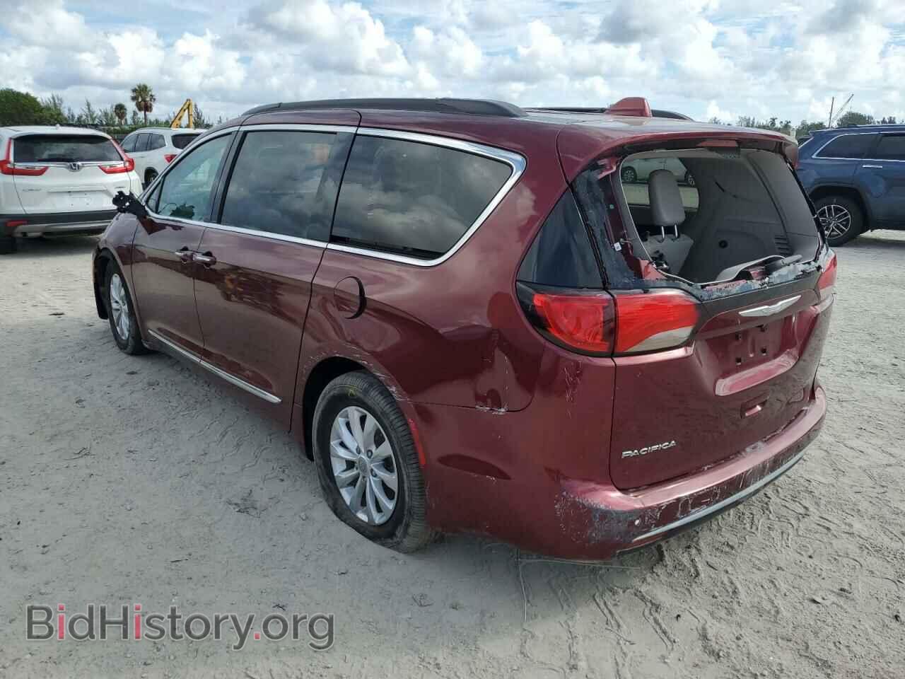 2017 CHRYSLER PACIFICA - VIN: 2C4RC1BG8HR511908 - Photo 3