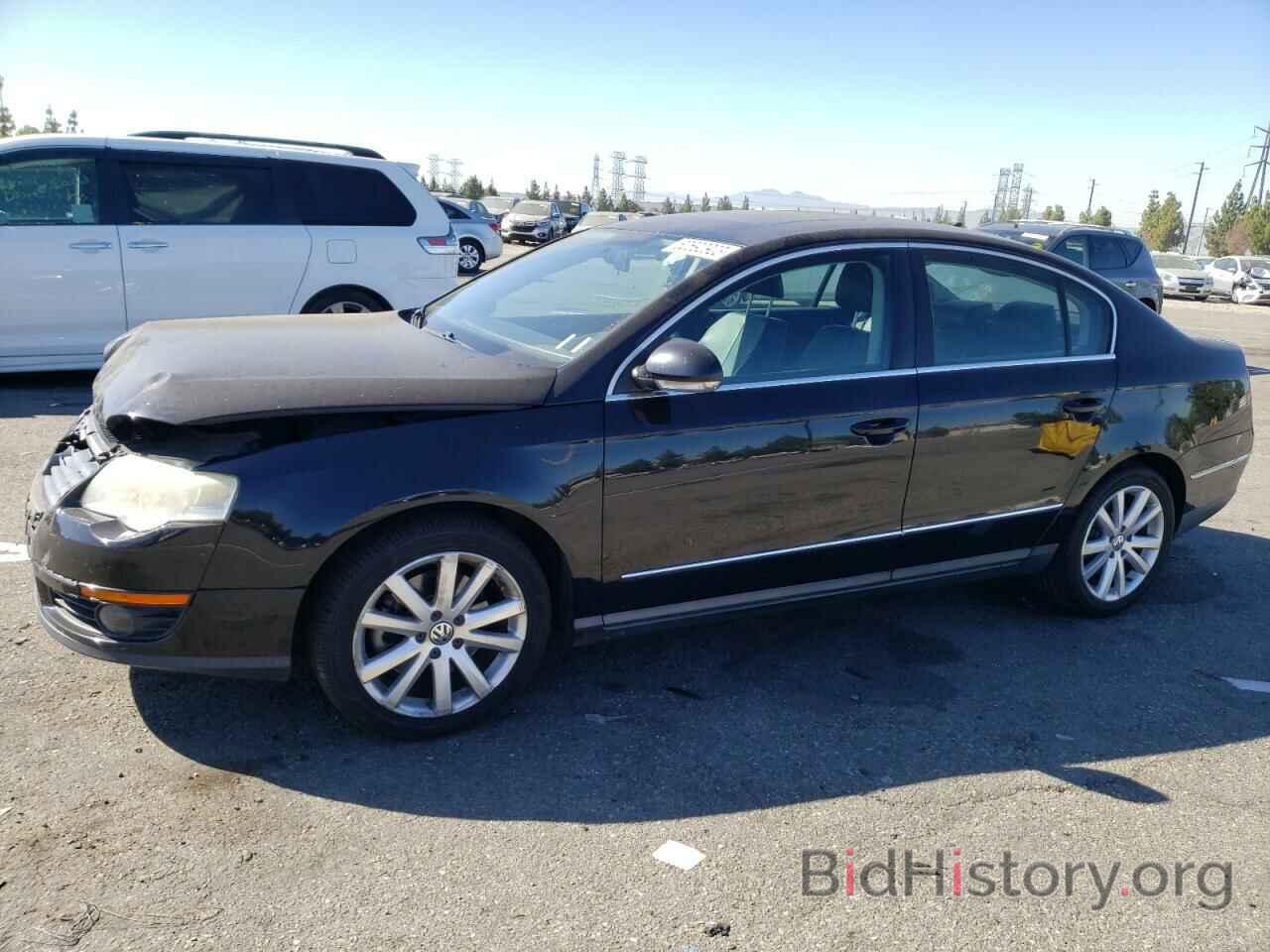 Photo WVWJM7AN6AE083398 - VOLKSWAGEN PASSAT 2010