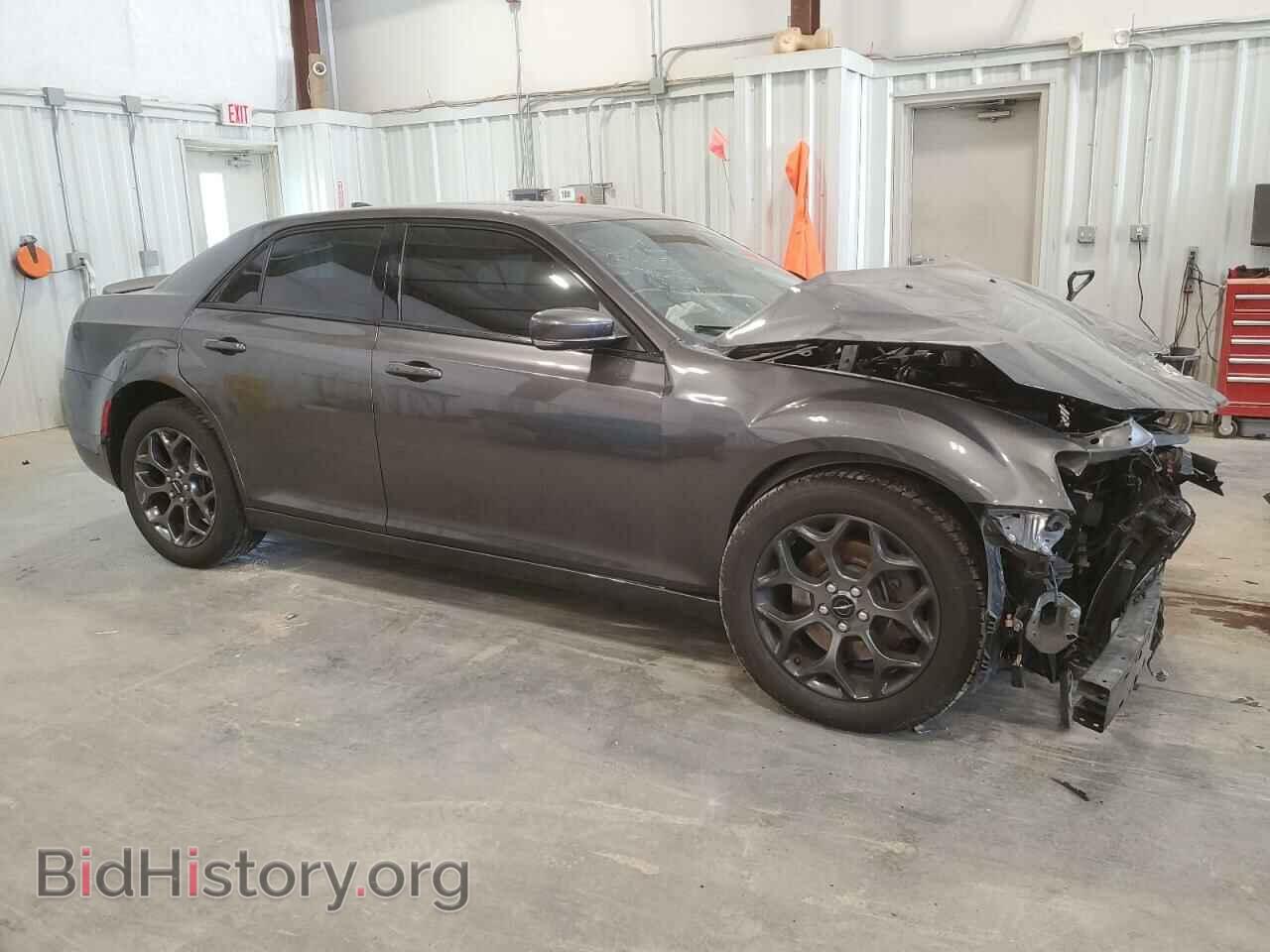 2017 CHRYSLER 300 - VIN: 2C3CCAGG4HH588249 - Фото 4