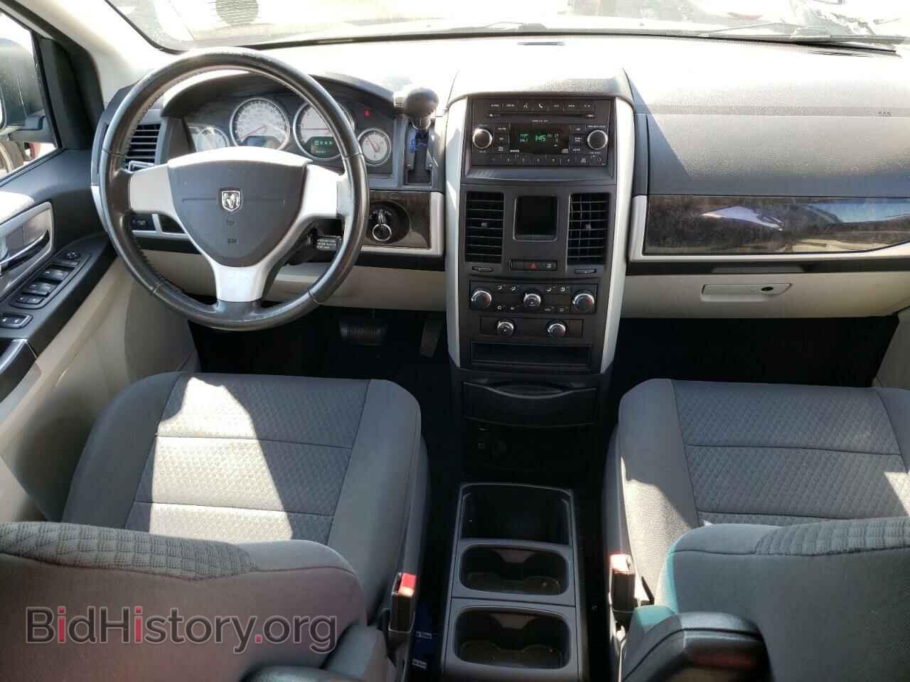 2010 DODGE CARAVAN - VIN: 2D4RN5D13AR211759 - Фото 8