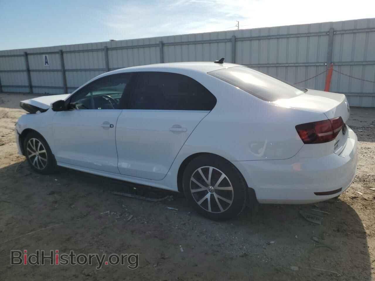 2017 VOLKSWAGEN JETTA - VIN: 3VWDB7AJ6HM291685 - Фото 2