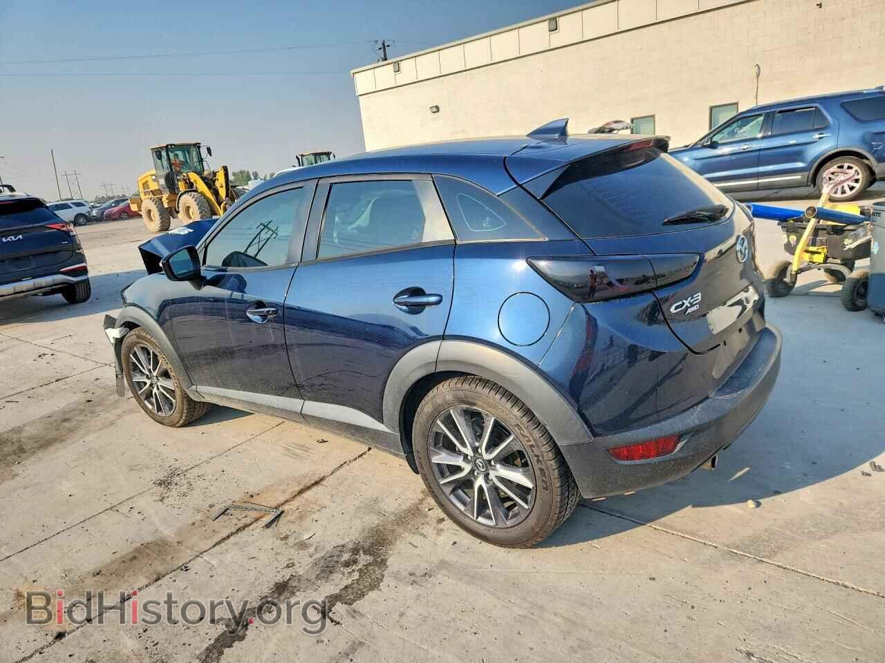 2018 MAZDA CX-3 - VIN: JM1DKFC77J1302551 - Photo 2