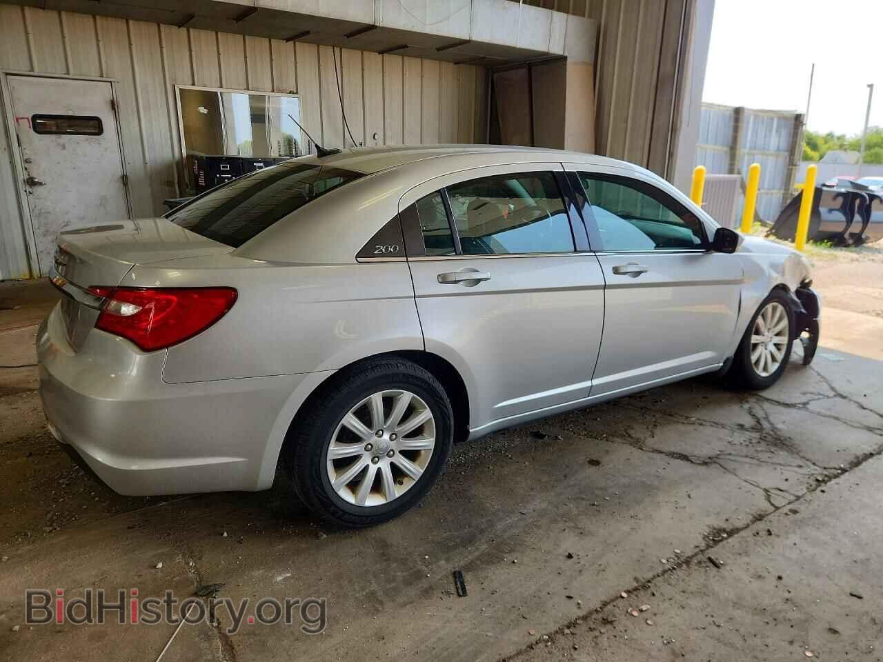 2011 CHRYSLER 200 - VIN: 1C3BC1FB2BN568811 - Photo 3