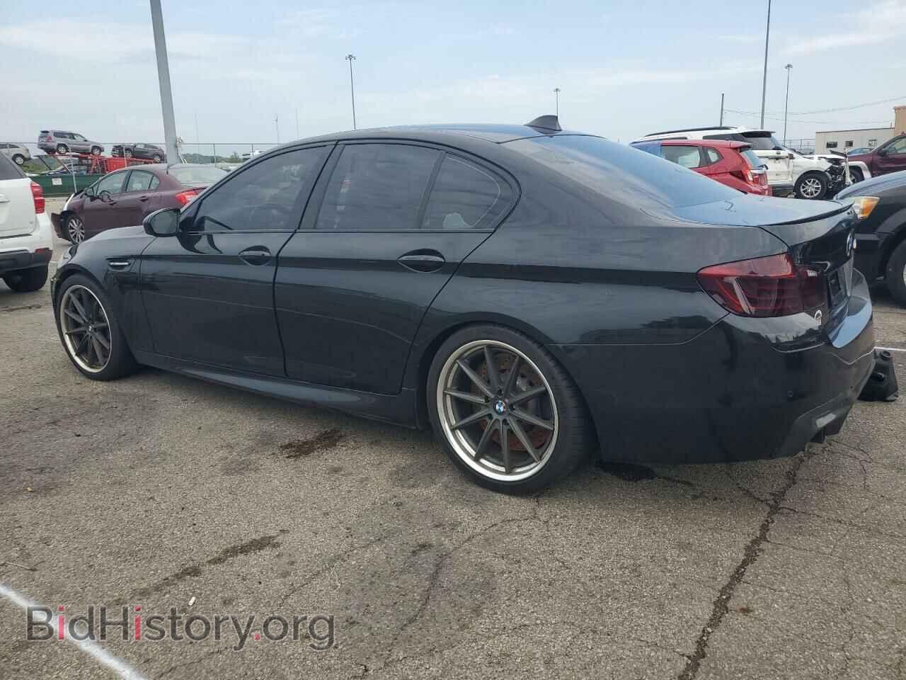 2014 BMW M5 - VIN: WBSFV9C51ED097368 - Фото 2