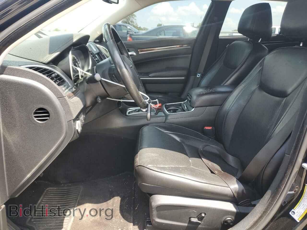 2019 CHRYSLER 300 - VIN: 2C3CCAEG1KH528097 - Фото 7
