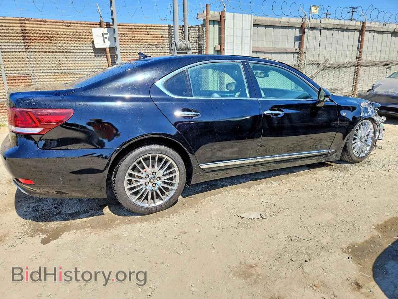 2013 LEXUS LS460 - VIN: JTHBL5EF4D5120501 - Photo 3