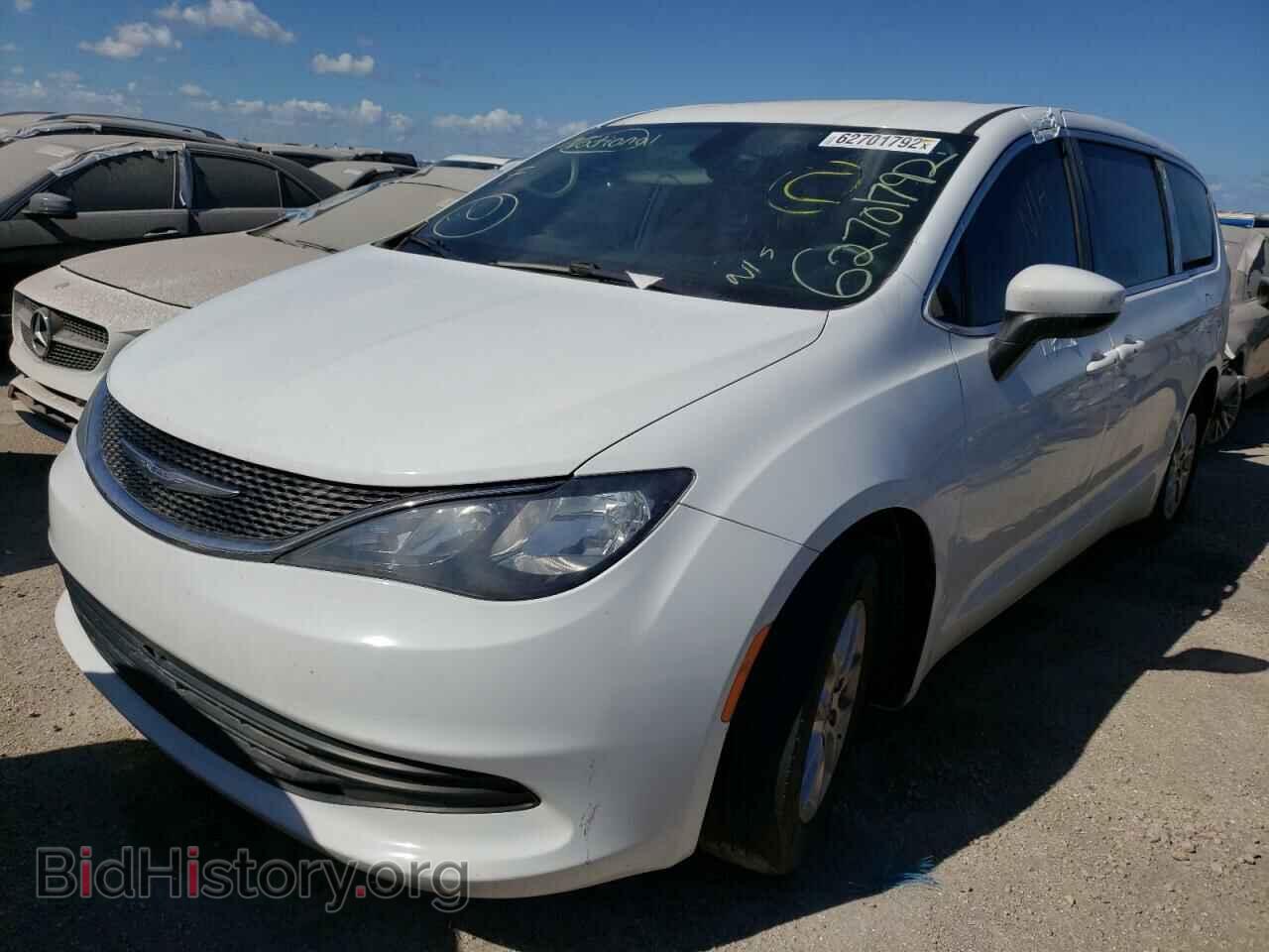2017 CHRYSLER PACIFICA - VIN: 2C4RC1DG1HR835943 - Photo 2