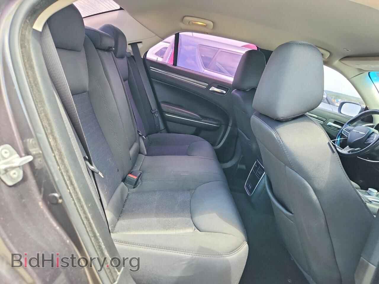2021 CHRYSLER 300 - VIN: 2C3CCAAG7MH566958 - Фото 10