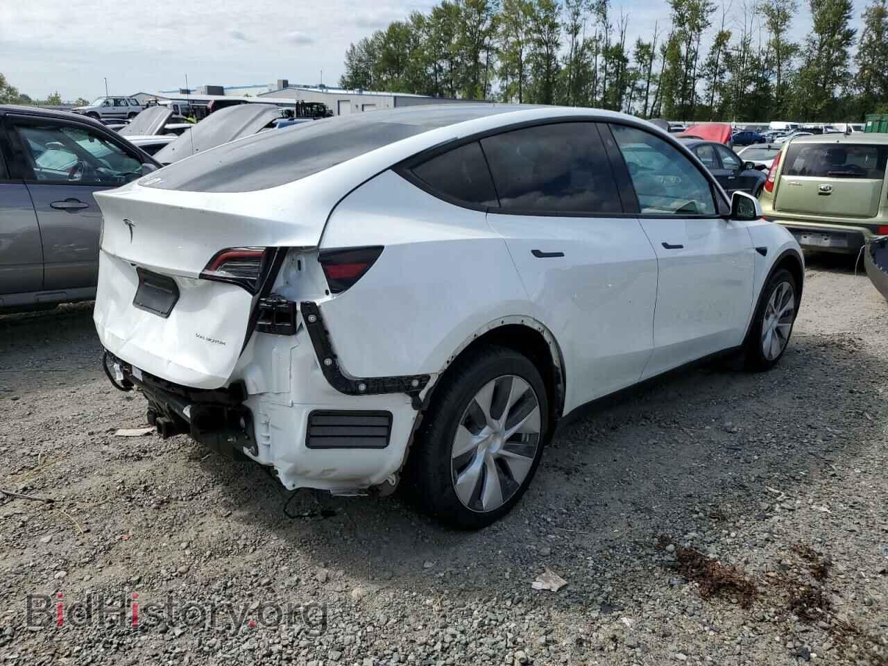 2022 TESLA MODEL Y - VIN: 7SAYGDEE0NF512671 - Фото 3