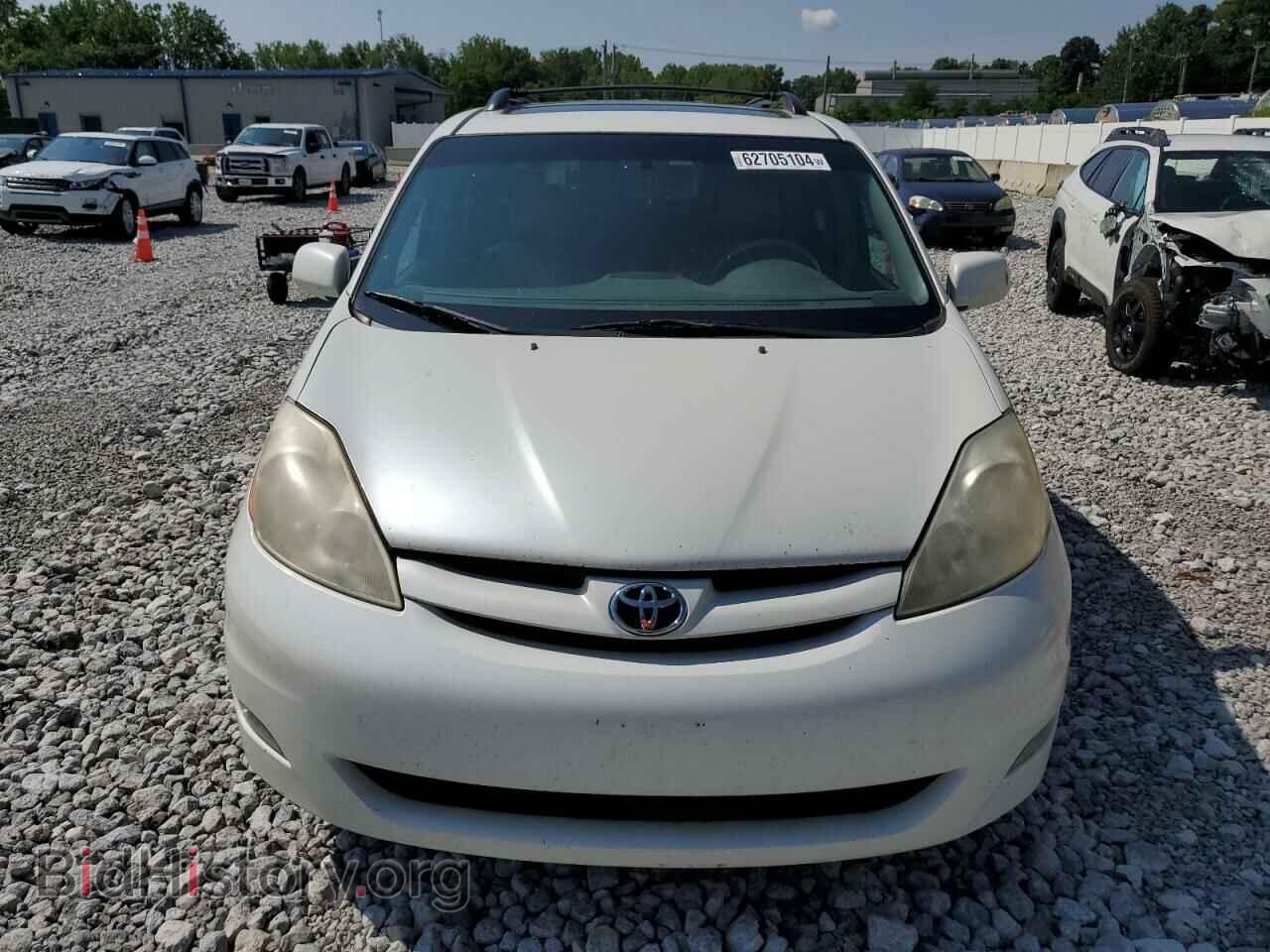 2010 TOYOTA All Models - VIN: 5TDYK4CCXAS335629 - Фото 5