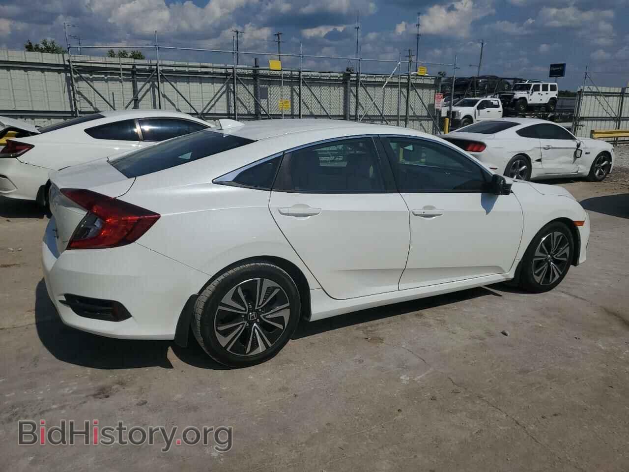 2017 HONDA CIVIC - VIN: 19XFC1F74HE012294 - Фото 3