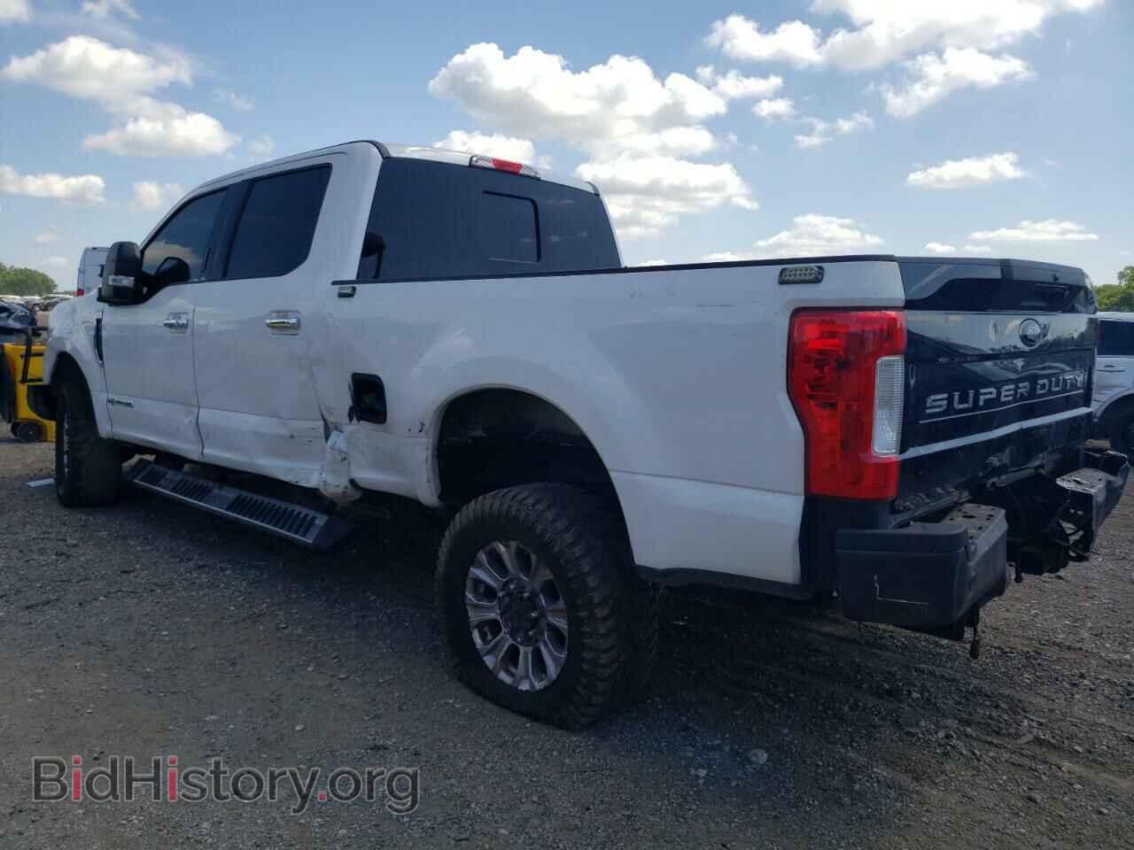 2017 FORD All Models - VIN: 1FT7W2BT8HED16552 - Фото 2