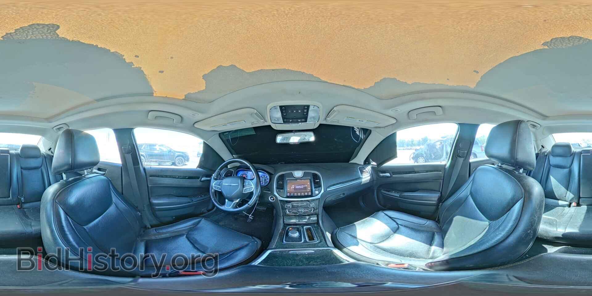 2017 CHRYSLER 300 - VIN: 2C3CCAKG0HH566613 - Фото 14