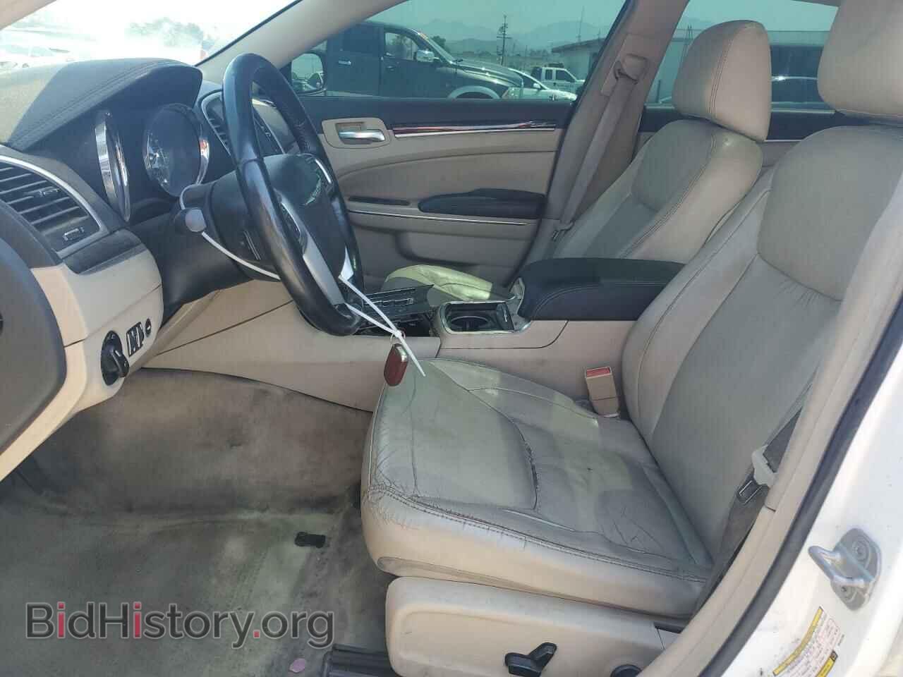 2011 CHRYSLER 300 - VIN: 2C3CA5CG2BH522700 - Фото 7