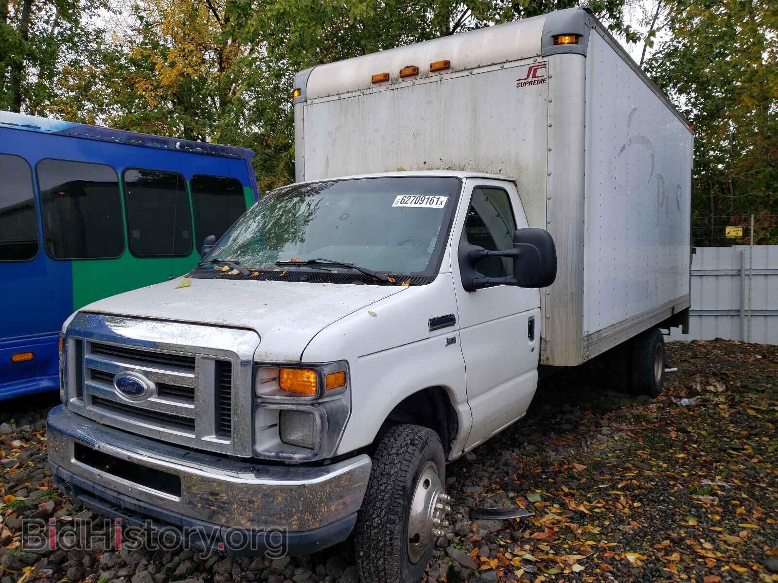 2011 FORD ECONOLINE - VIN: 1FDWE3FL6BDA95167 - Фото 2