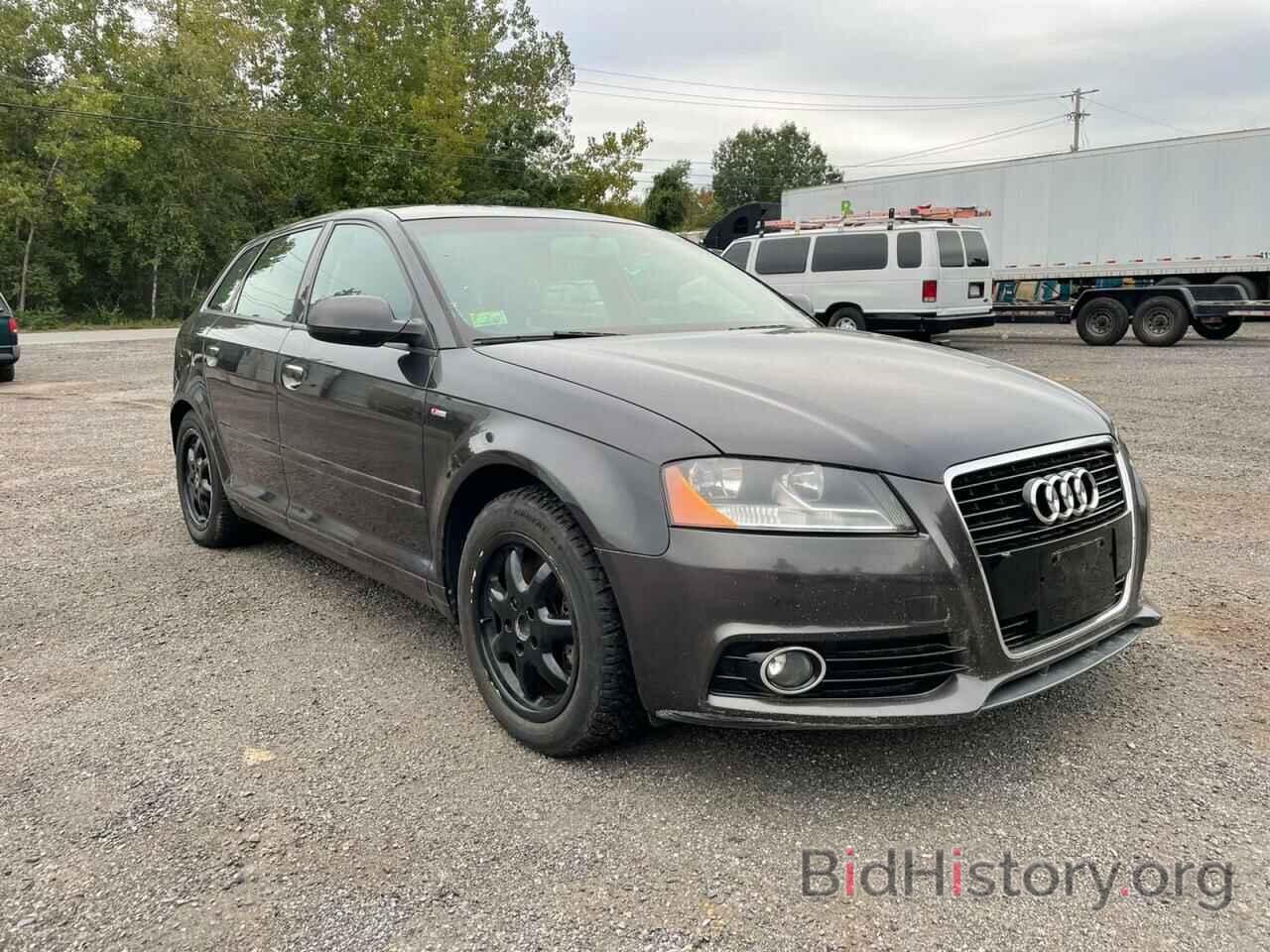 Photo WAUBEAFM1DA002993 - AUDI A3 2013