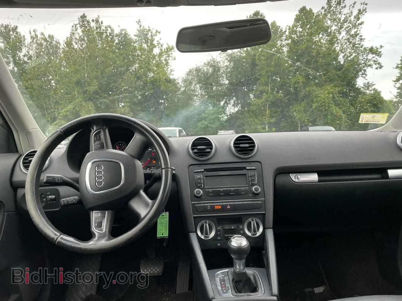 2013 AUDI A3 - VIN: WAUBEAFM1DA002993 - Фото 9