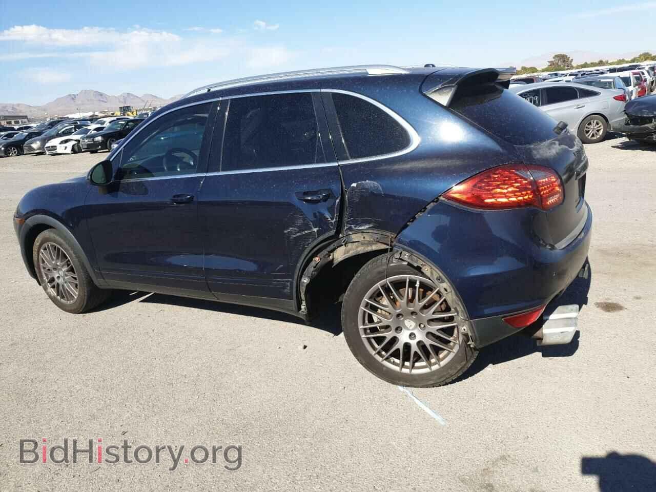 2011 PORSCHE CAYENNE - VIN: WP1AB2A26BLA42747 - Фото 2