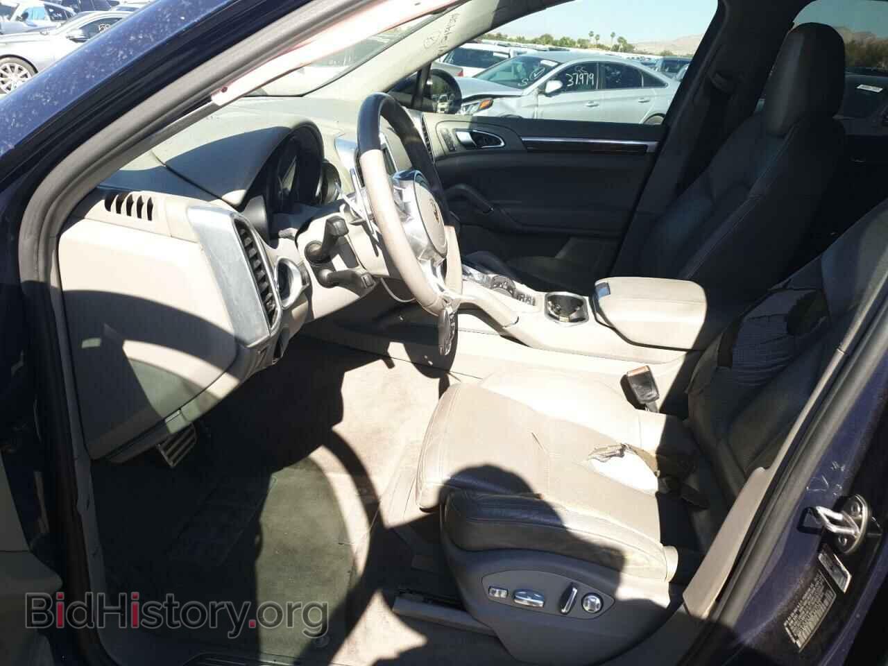 2011 PORSCHE CAYENNE - VIN: WP1AB2A26BLA42747 - Фото 7