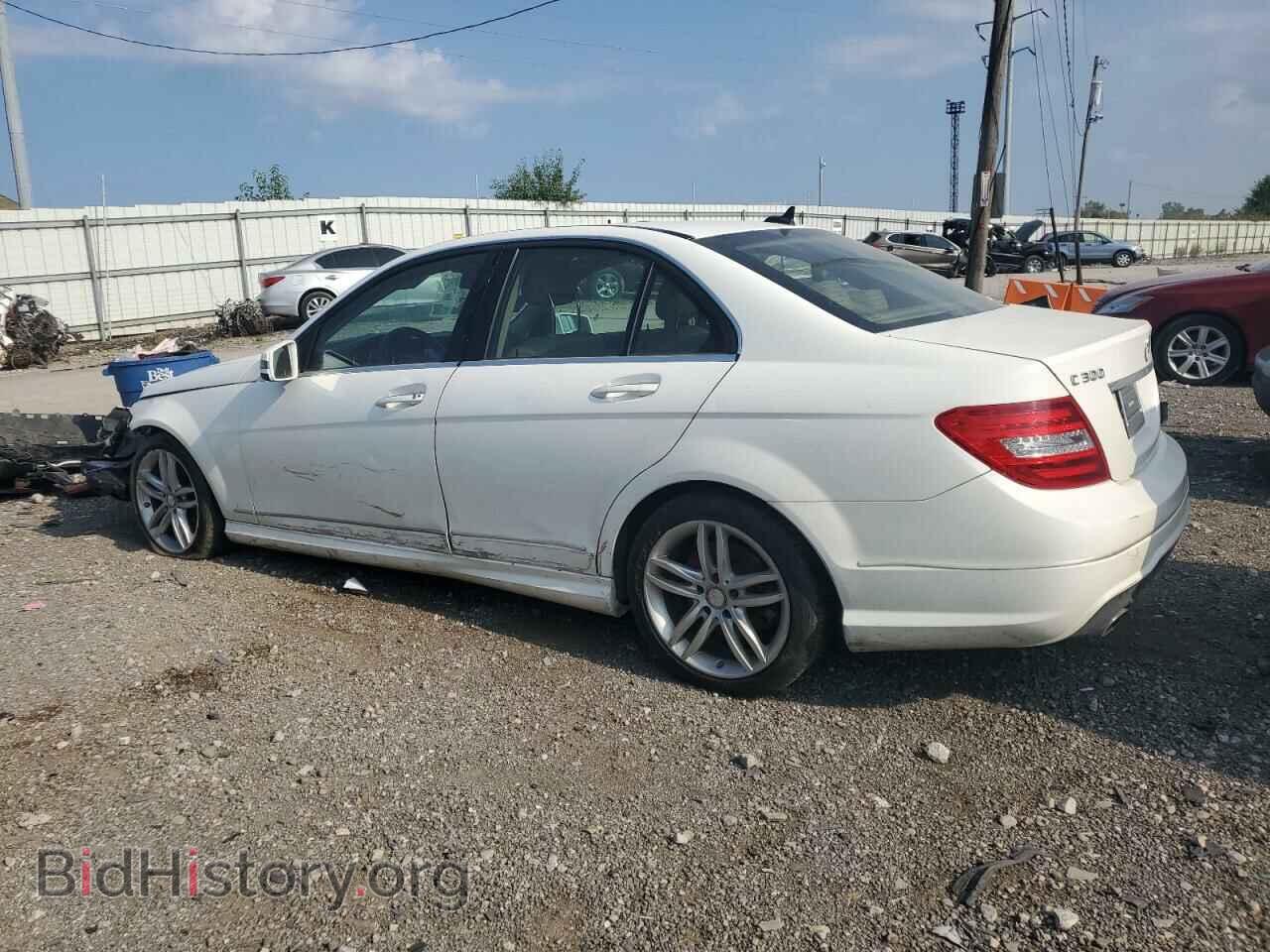 2013 MERCEDES-BENZ C-CLASS - VIN: WDDGF8ABXDA787539 - Фото 2