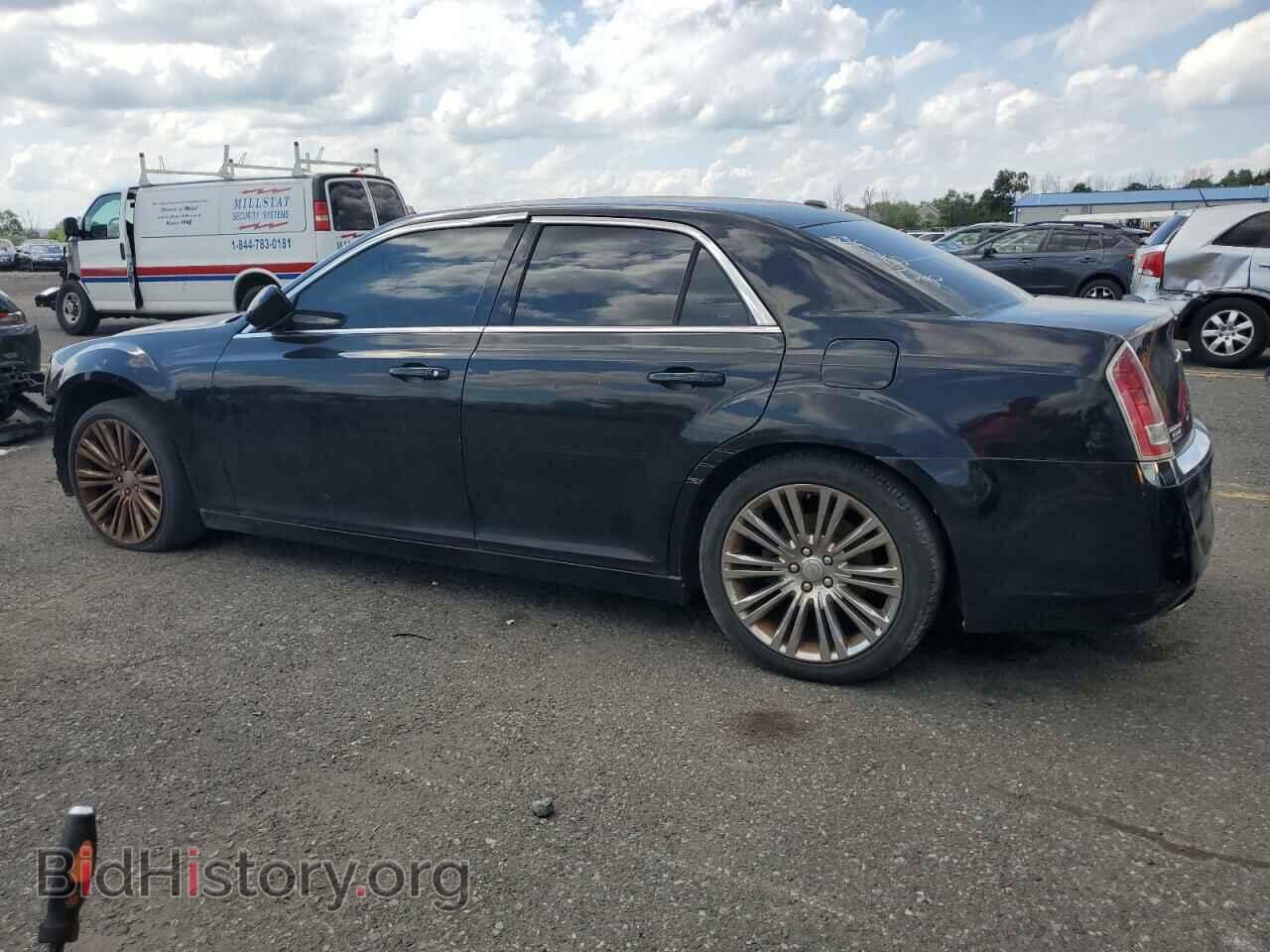 2012 CHRYSLER 300 - VIN: 2C3CCAAG3CH107957 - Фото 2