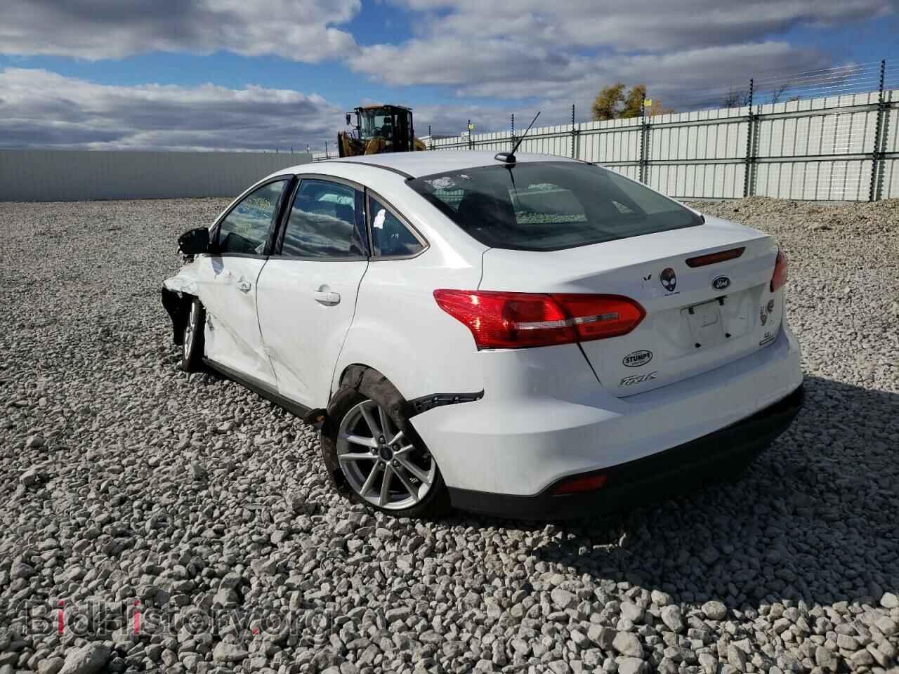 2015 FORD FOCUS - VIN: 1FADP3F28FL228901 - Фото 3
