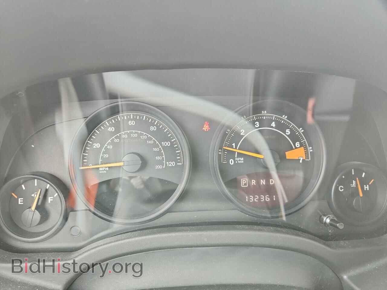 2016 JEEP COMPASS - VIN: 1C4NJCBBXGD681709 - Фото 9