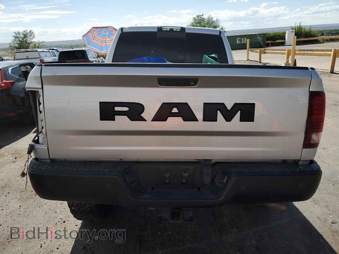 2018 RAM 2500 - VIN: 3C6TR5EJ9JG125892 - Photo 6