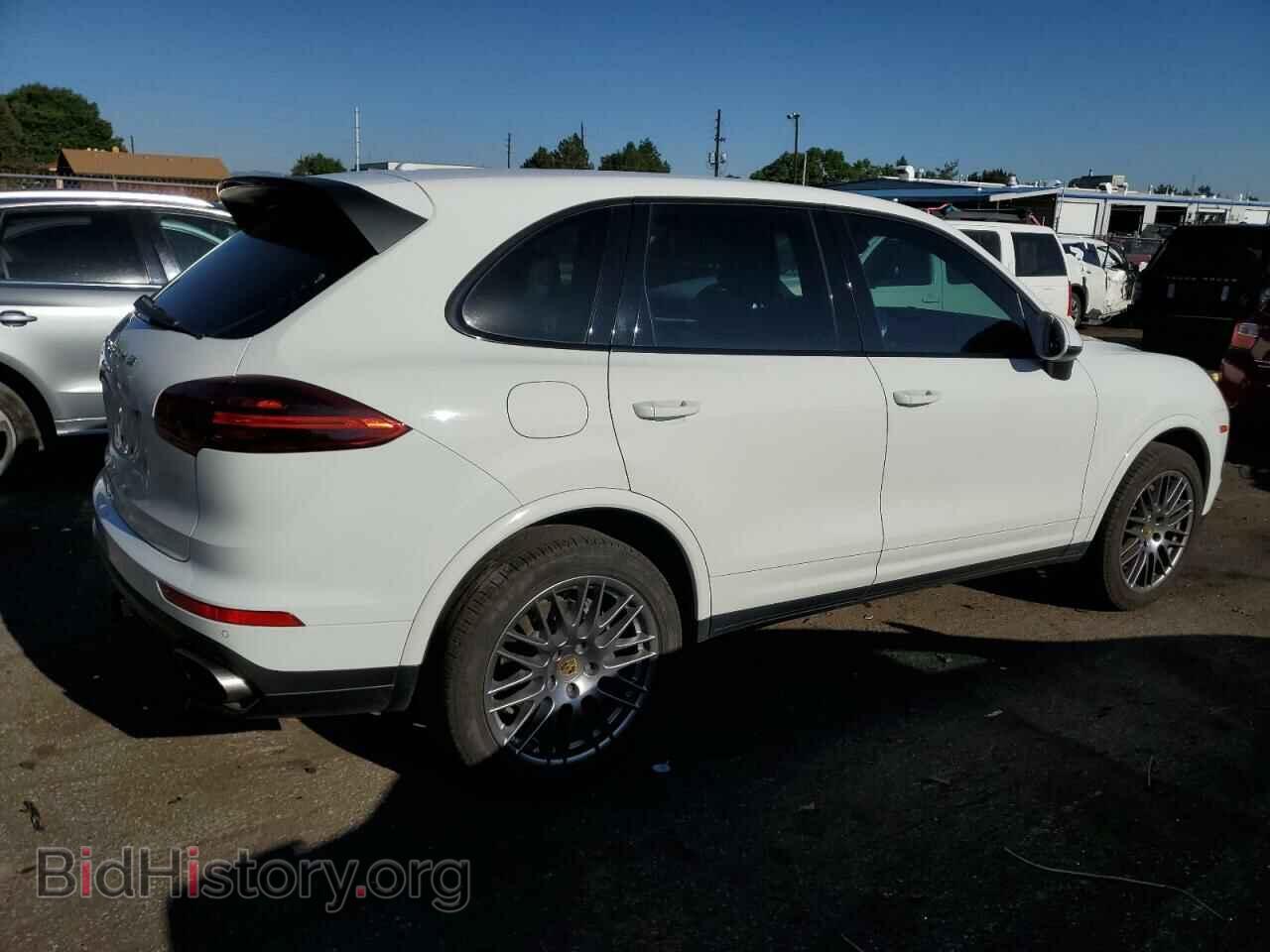 2017 PORSCHE CAYENNE - VIN: WP1AA2A20HKA80654 - Фото 3