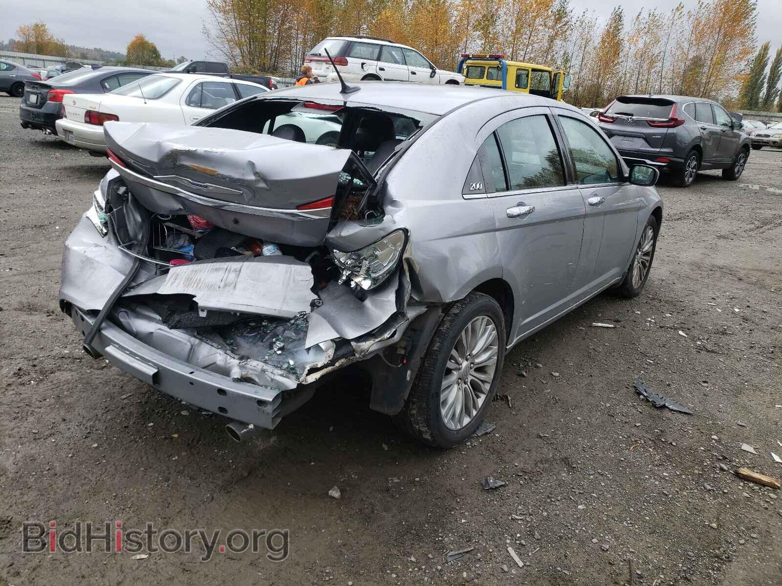 2013 CHRYSLER 300 - VIN: 1C3CCBCG4DN592508 - Фото 4