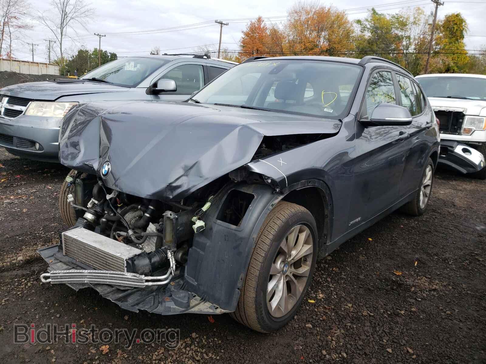 2013 BMW X1 - VIN: WBAVL1C54DVR88612 - Фото 2