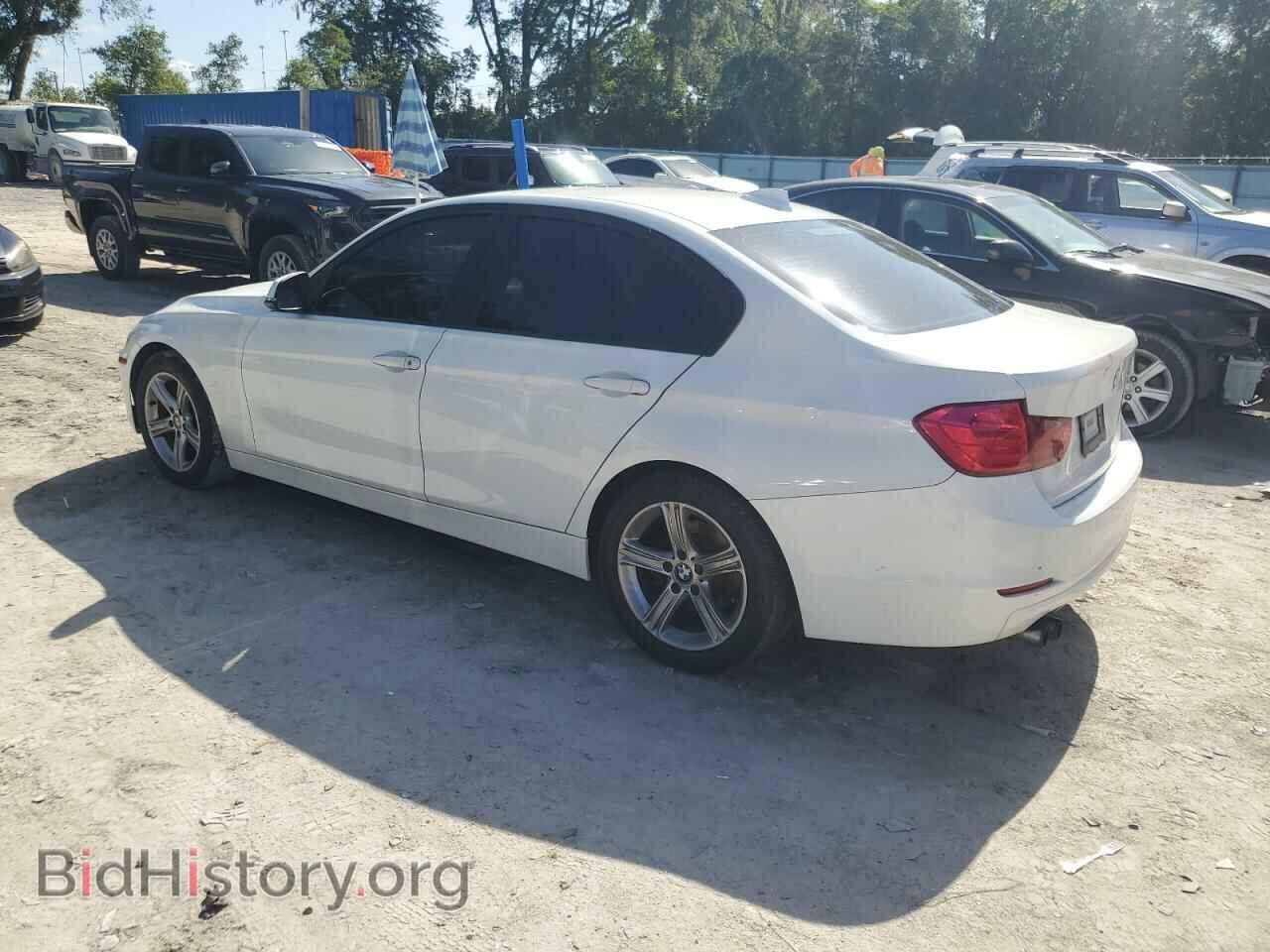 2012 BMW 3 SERIES - VIN: WBA3A5G57CNN65780 - Фото 2