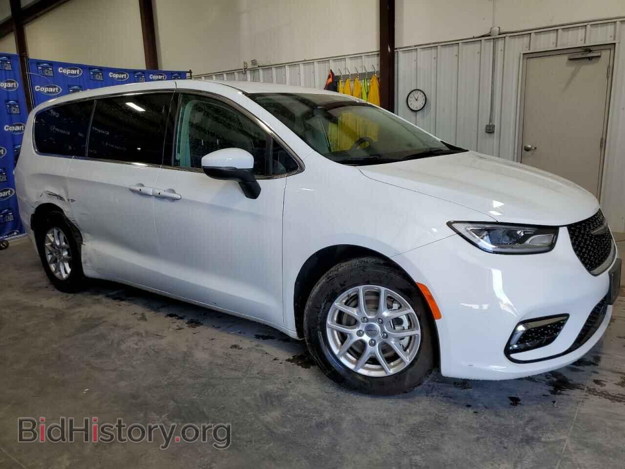 2023 CHRYSLER PACIFICA - VIN: 2C4RC1BG1PR563671 - Photo 4