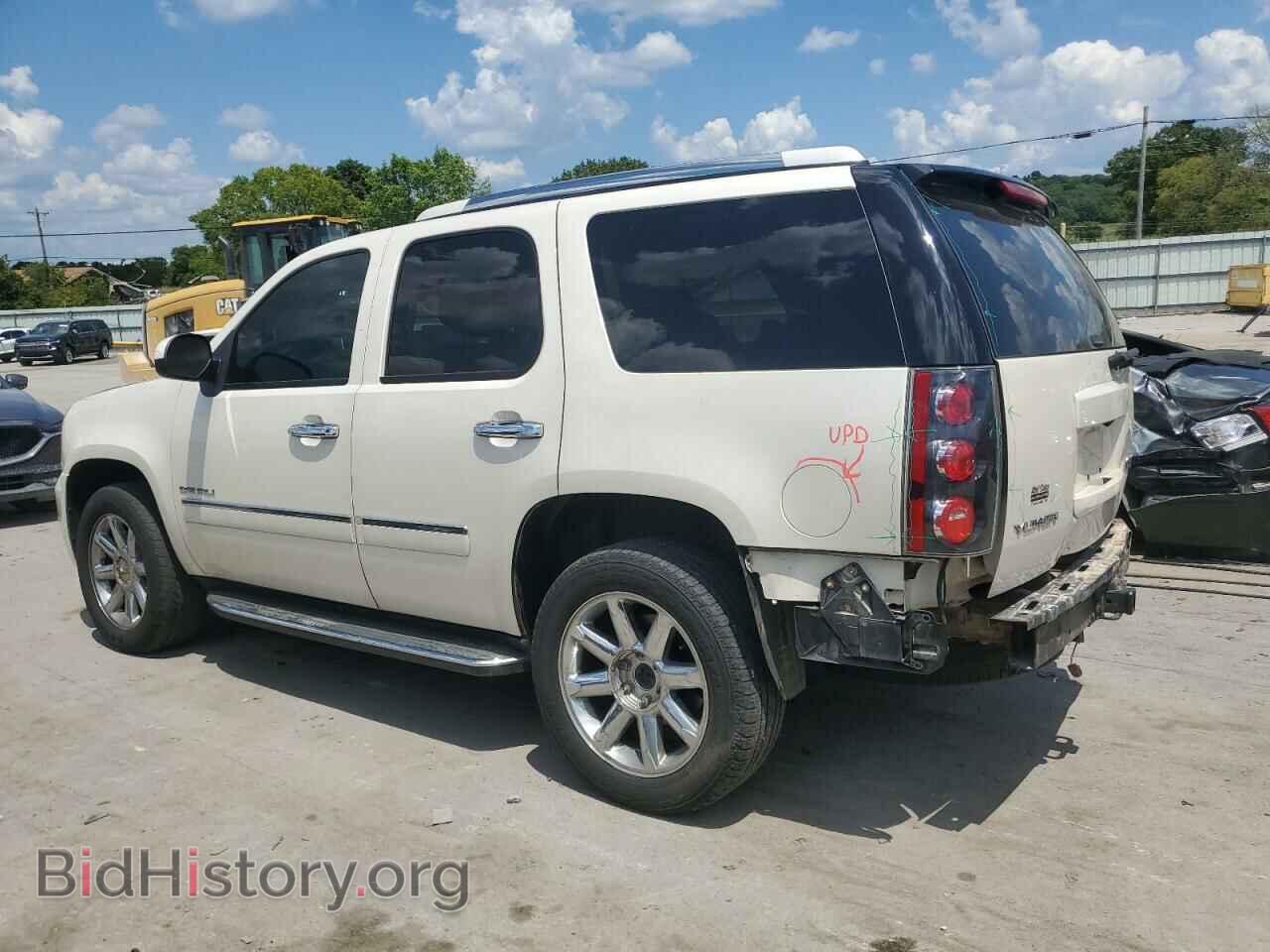 2013 GMC YUKON - VIN: 1GKS2EEF9DR261274 - Фото 2