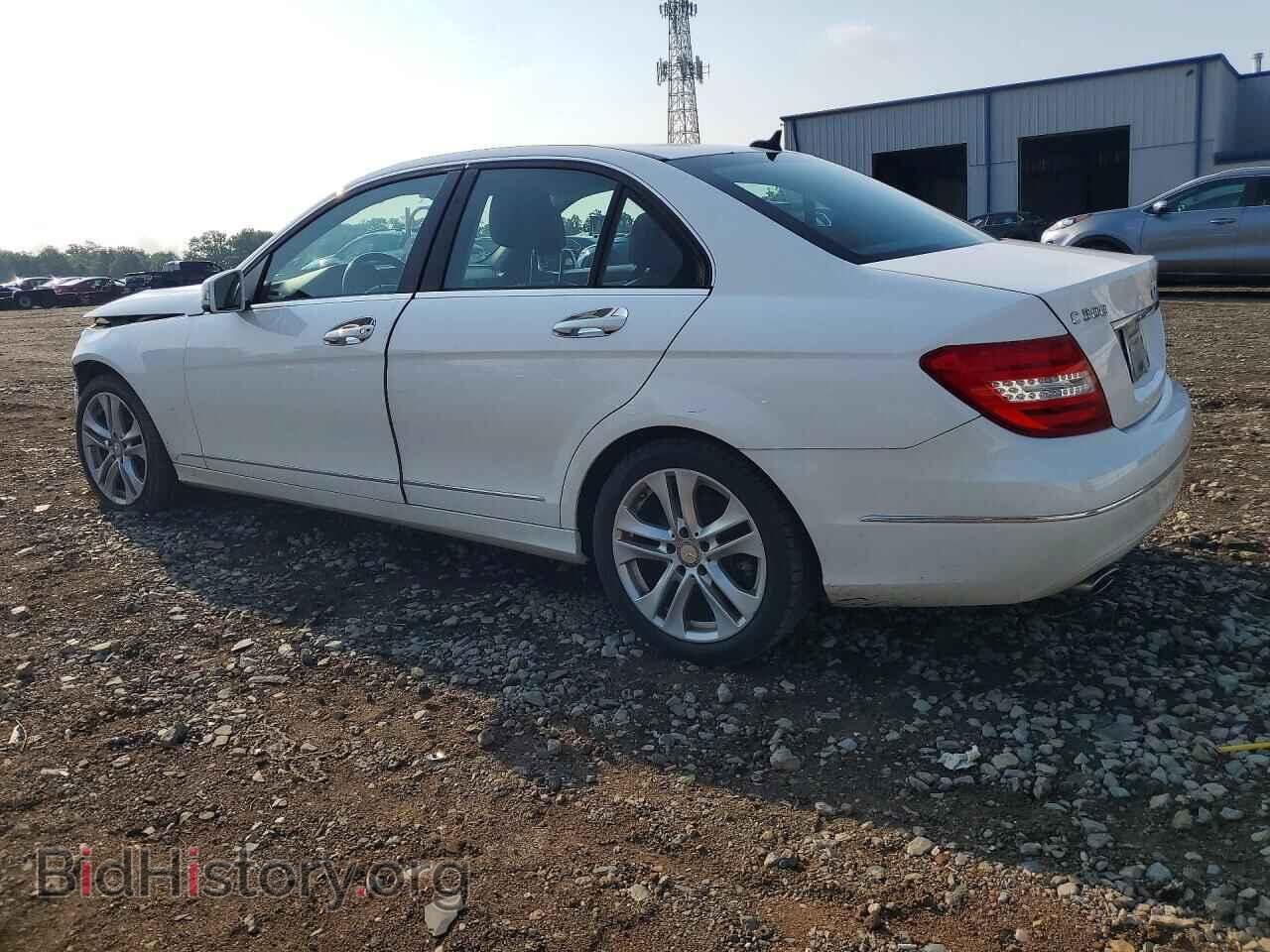 2013 MERCEDES-BENZ C-CLASS - VIN: WDDGF8AB7DR285265 - Фото 2