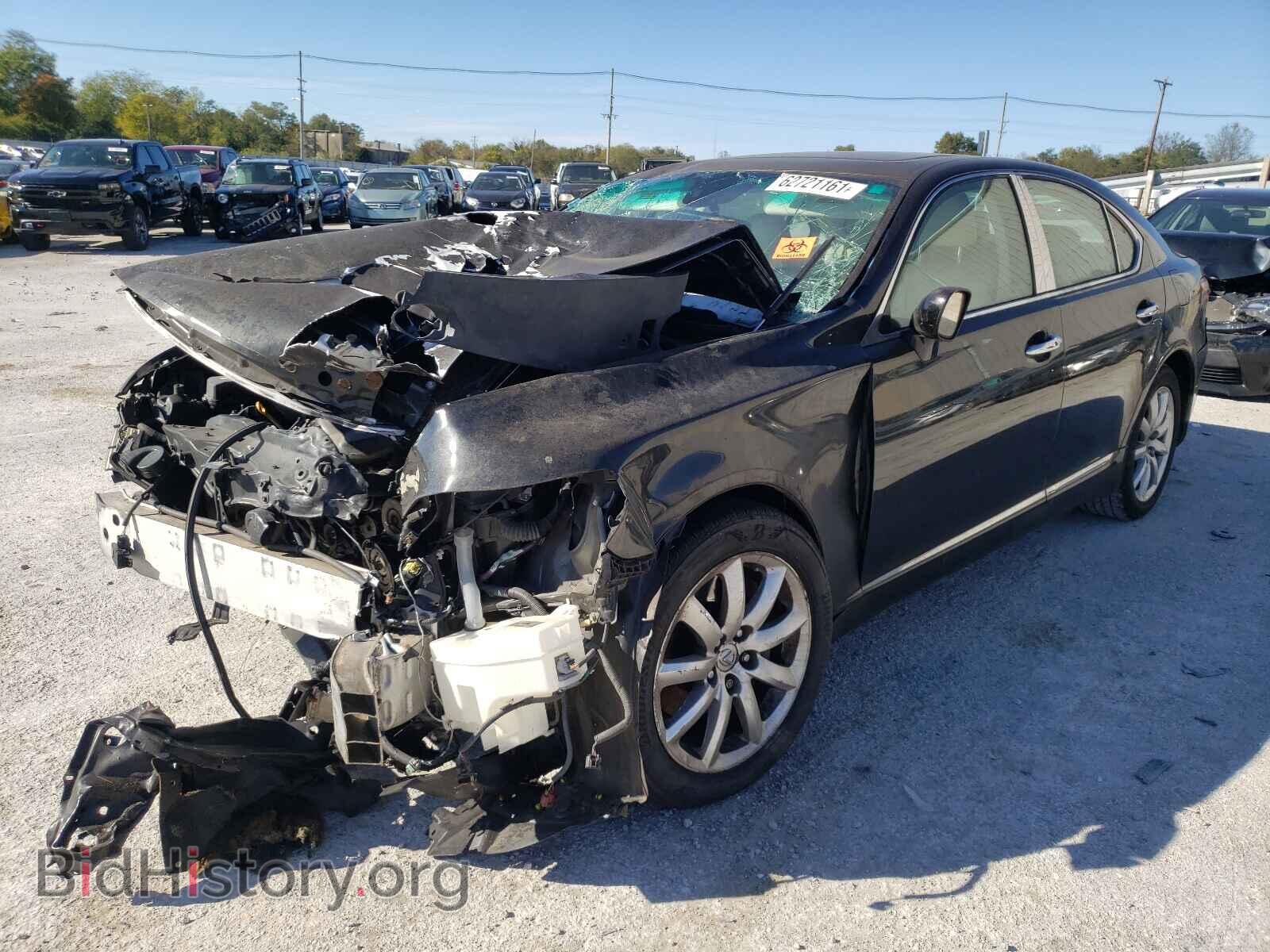 2009 LEXUS LS460 - VIN: JTHBL46F795087395 - Photo 2
