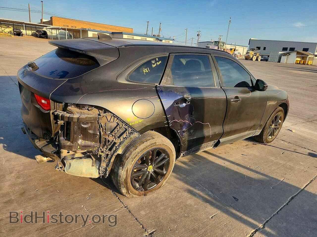 2017 JAGUAR F-PACE - VIN: SADCJ2BV2HA492491 - Photo 3