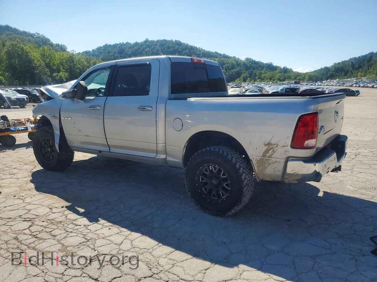 2017 RAM 1500 - VIN: 3C6RR7LT7HG710006 - Фото 2