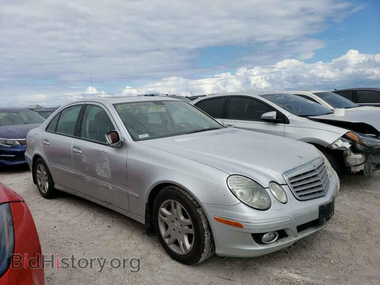 Photo WDBUF22X77B130599 - MERCEDES-BENZ E-CLASS 2007