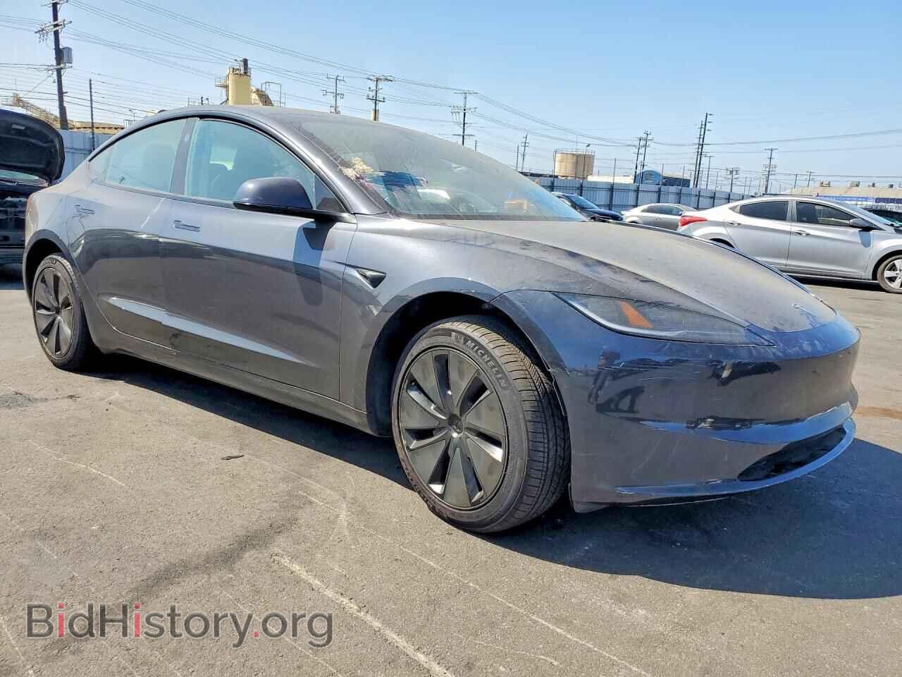 2025 TESLA MODEL 3 - VIN: 5YJ3E1EA8SF042832 - Photo 4