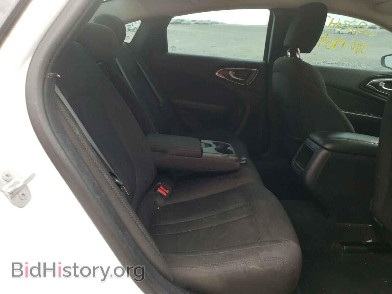 2015 CHRYSLER 200 - VIN: 1C3CCCAB3FN696178 - Фото 6