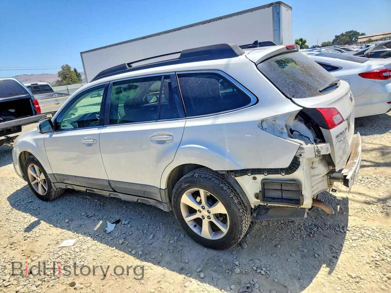 2013 SUBARU OUTBACK - VIN: 4S4BRBKC8D3217670 - Photo 2