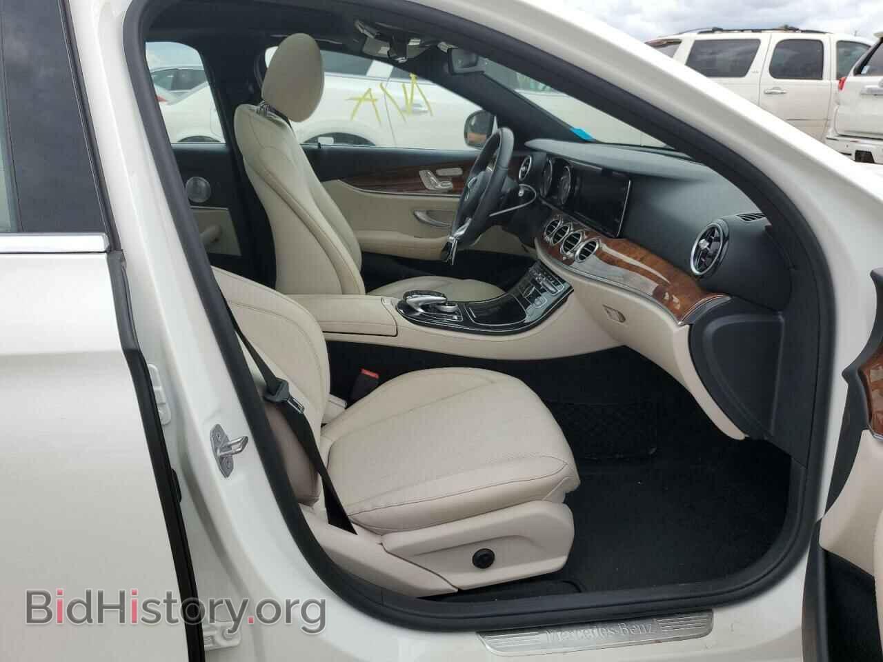 2018 MERCEDES-BENZ E-CLASS - VIN: WDDZF4JBXJA383153 - Фото 5
